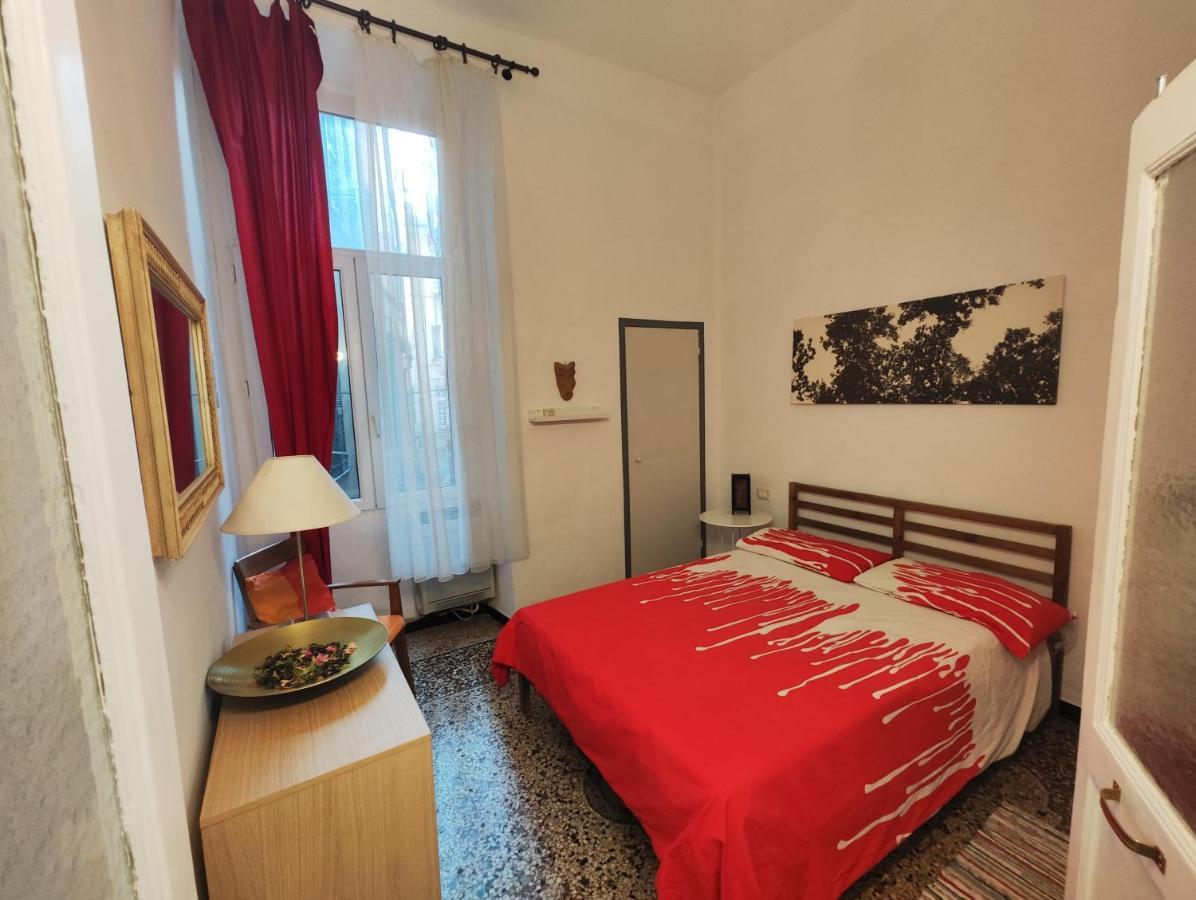 Iron Home Γένοβα Εξωτερικό φωτογραφία